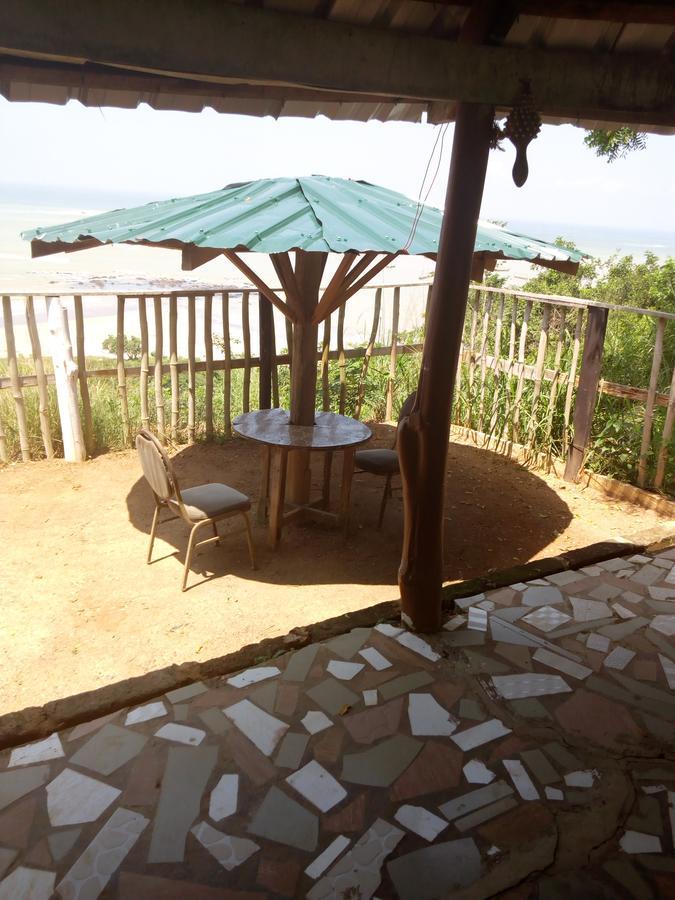 Abuesi Beach Resort Sekondi-Takoradi Экстерьер фото